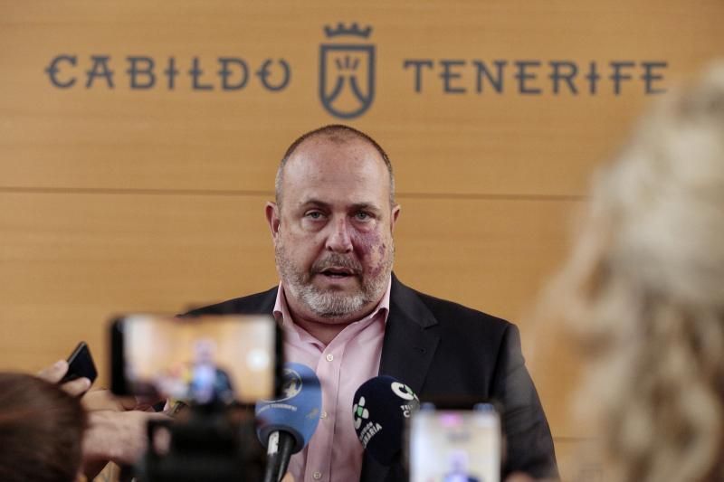 Reunión Mesa del Taxi en el Cabildo de Tenerife | 03/03/2020.Declaraciones de Enrique Arriaga y reunión de la mesa del taxi  | 03/03/2020 | Fotógrafo: María Pisaca Gámez