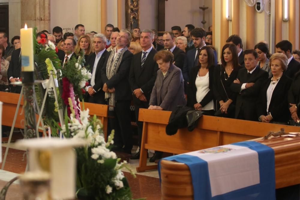 Funeral de Chiquito de la Calzada en La Trinidad