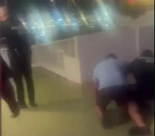 Así fue la espeluznante pelea en una discoteca del puerto de Dénia que acabó con 9 detenidos