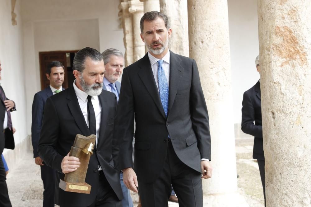 El último año del rey Felipe VI, en imágenes