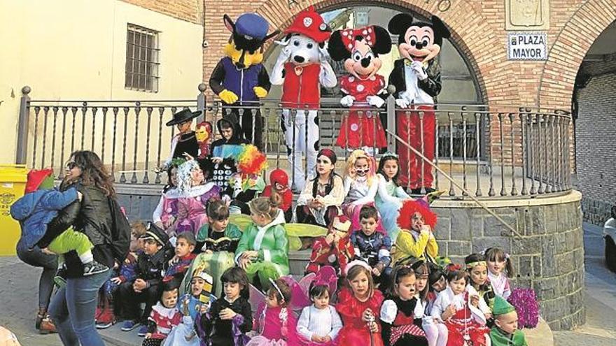 El Carnaval infantil se viste de talleres y diversión