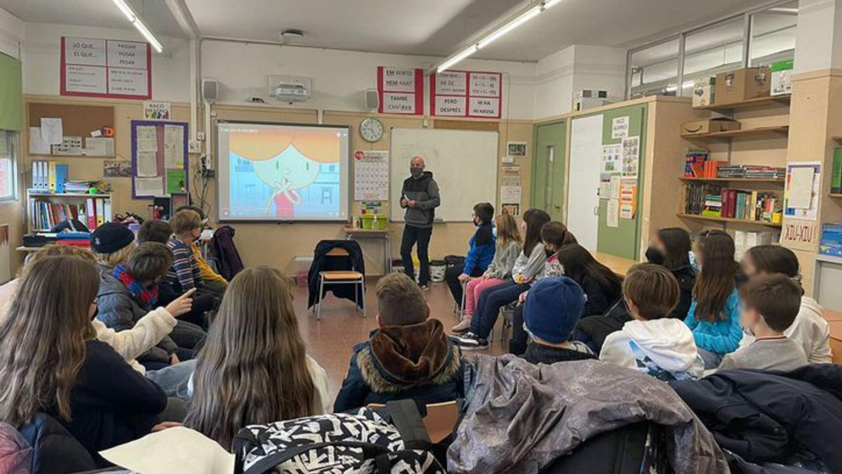 Sant Esteve imparteix un taller per a
la prevenció de la violència masclista | AJ. SANT ESTEVE SESROVIRES