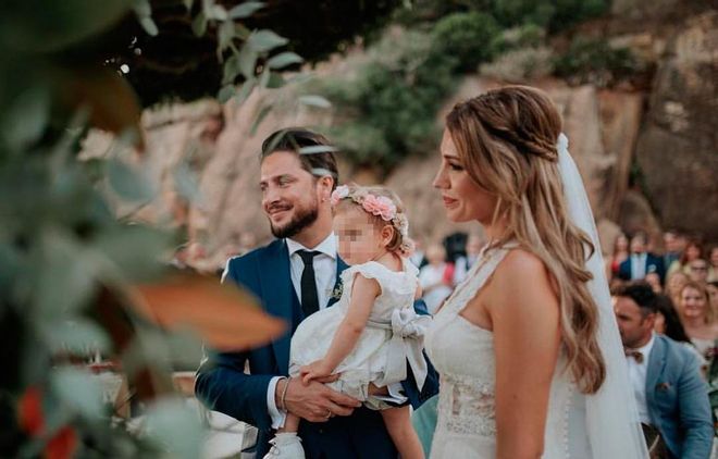 Chloe, la hija de la pareja, también tuvo un papel en la ceremonia