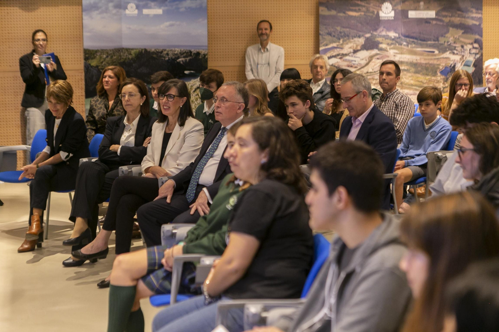 Ellen MacArthur, en Cogersa: "No hay necesidad de tener un vehículo propio"