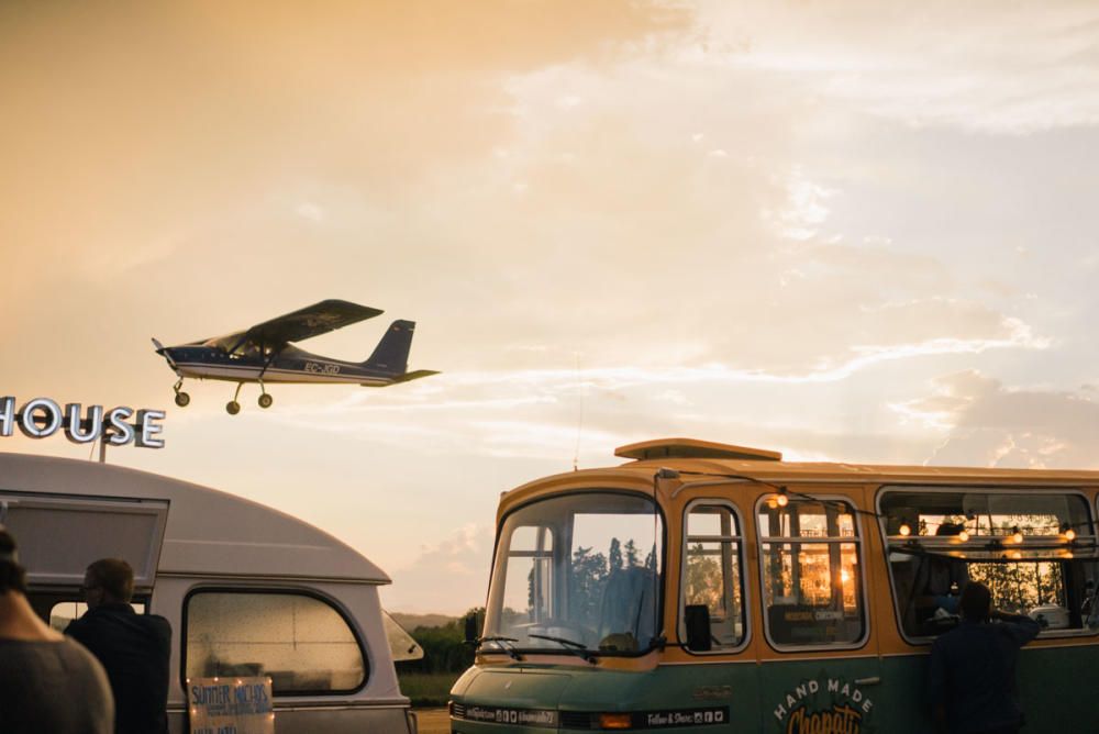 Van Van Market de l''estiu de 2015 a l''Aeroclub Empordà