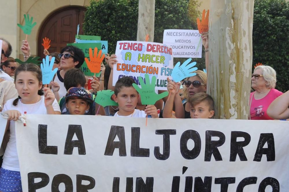 Manifestación de los padres de La Aljorra