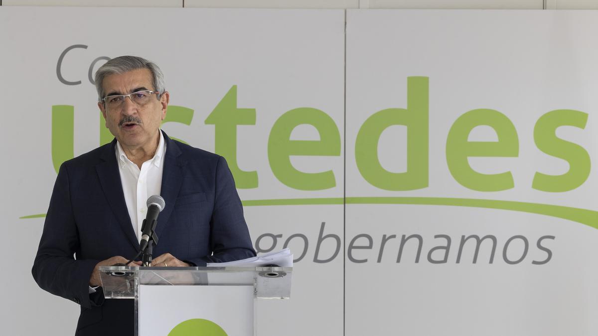 Rueda de prensa Román Rodríguez, presidente de Nueva Canarias (NC).