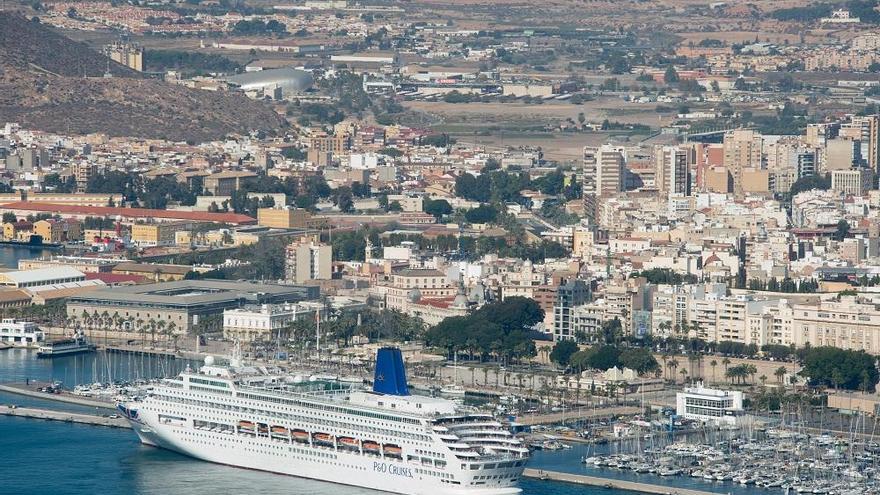 En el último año, Cartagena ha recibido aproximadamente 230.000 cruceristas.