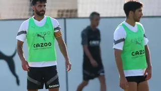 Gattuso pone el brazalete de capitán a cuatro jugadores