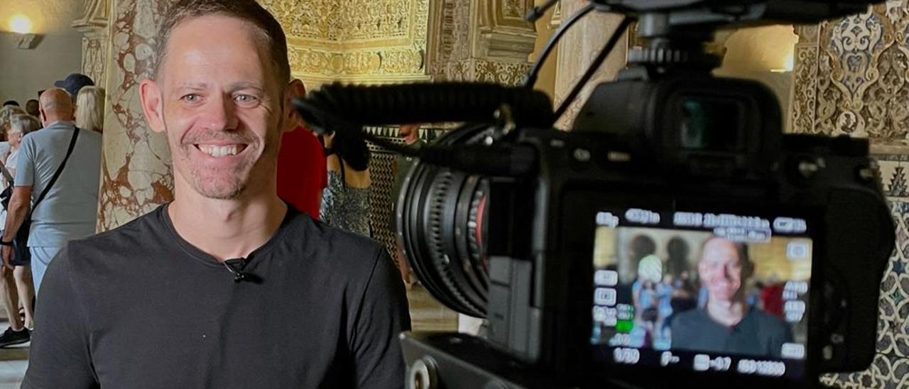 Borja Franco Llopis durante la grabación de un documental.