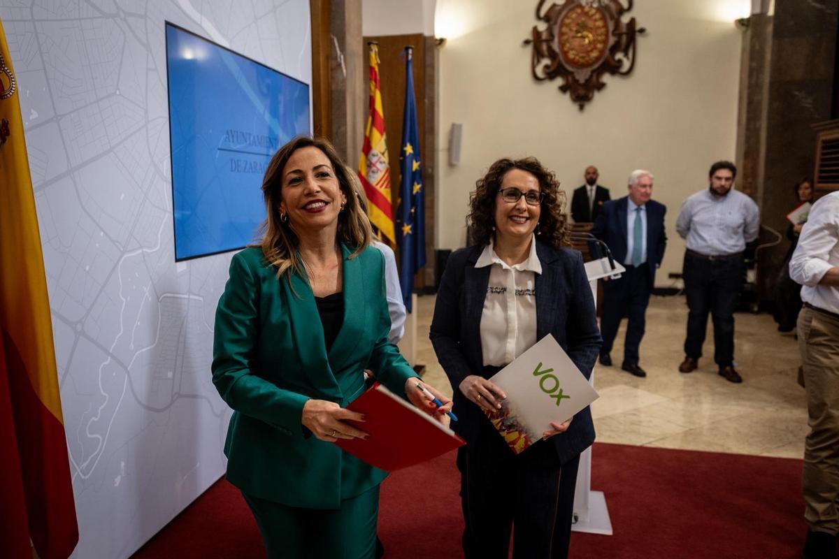 Chueca y Torres, este miércoles en el ayuntamientno.