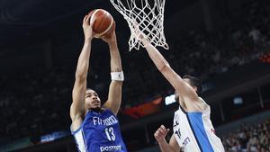 La espectacular canasta de Olivier Nkamhoua