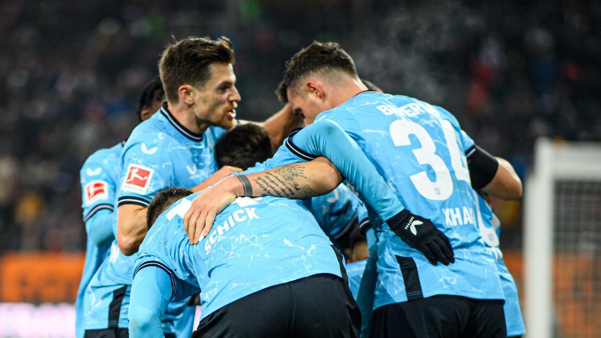Victoria de campeón del Leverkusen en el último suspiro