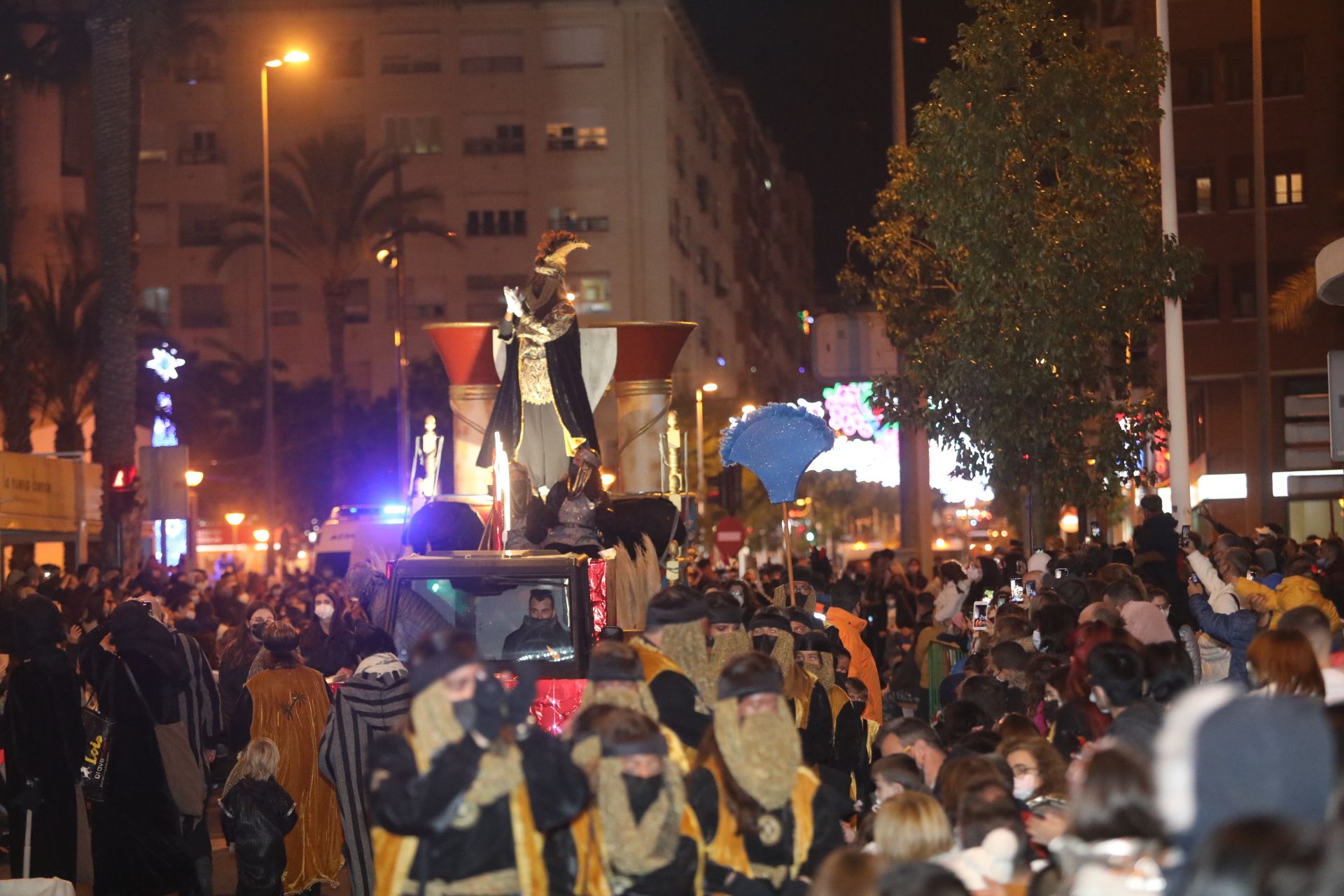 La cabalgata de Elche, en imágenes