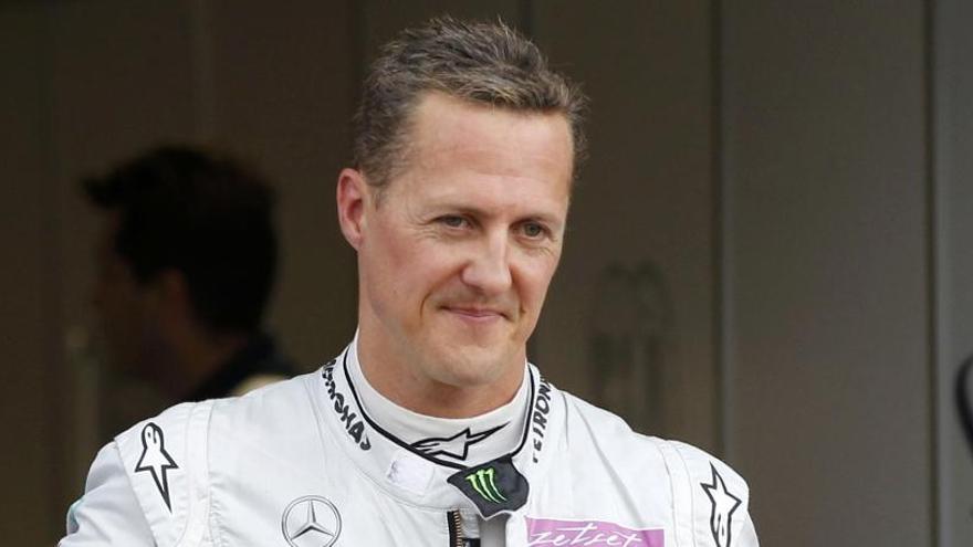 Michael Schumacher mejora.