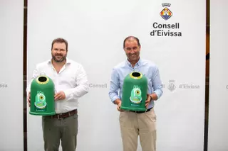 Una campaña invita a los turistas de Ibiza a reciclar y no malgastar recursos