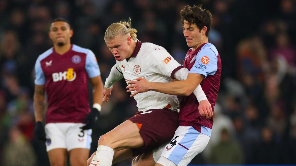 Pau Torres, frente a Erling Haaland