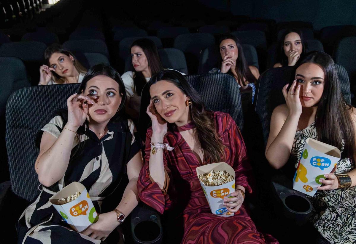 La Bellea del Foc y sus damas comparten su pasión por el cine