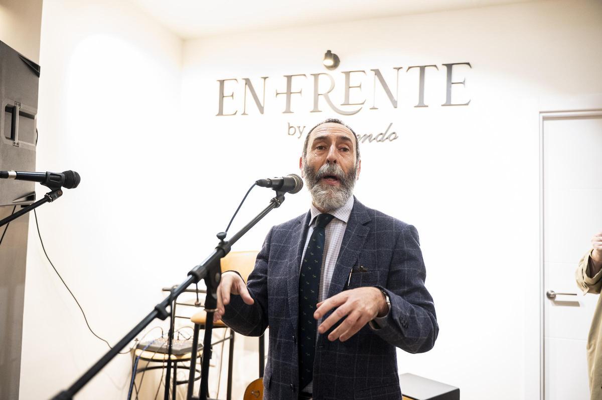 Fotogalería | Estreno por todo lo alto de En frente by Oquendo en Cáceres Fotogalería | Estreno por todo lo alto de En frente by Oquendo en Cáceres