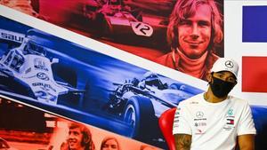El campeón Lewis Hamilton, hoy, en el circuito de Silverstone.