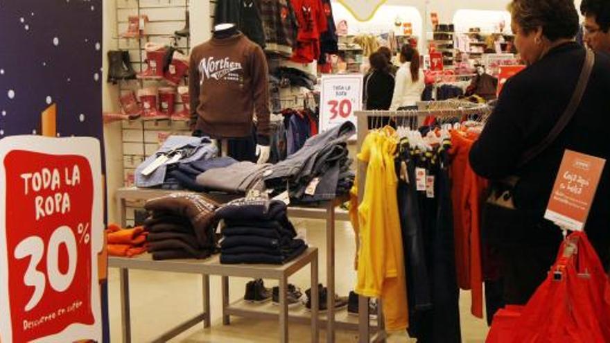 Los valencianos gastarán una media de 95 euros en rebajas