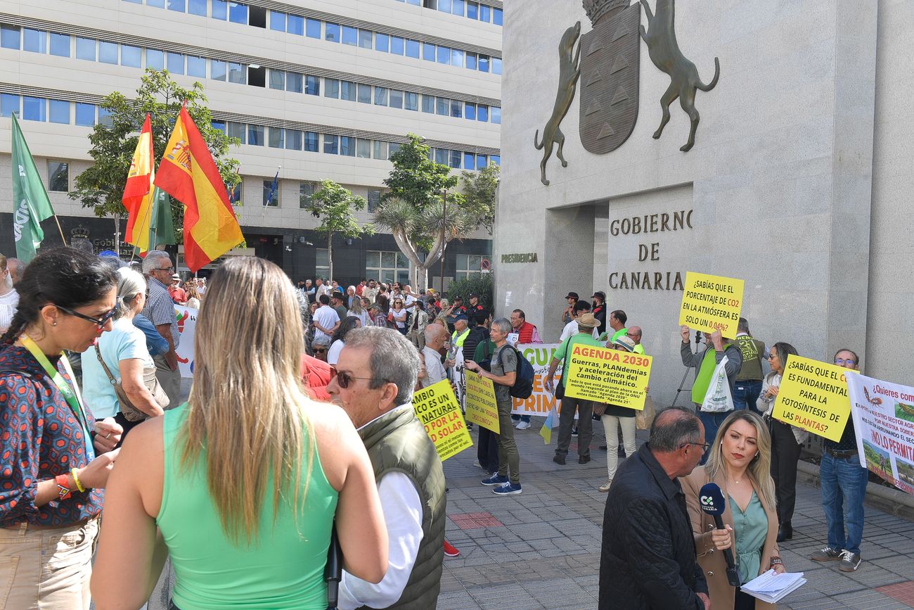 Tractorada del sector primario en Las Palmas de Gran Canaria (21/02/24)