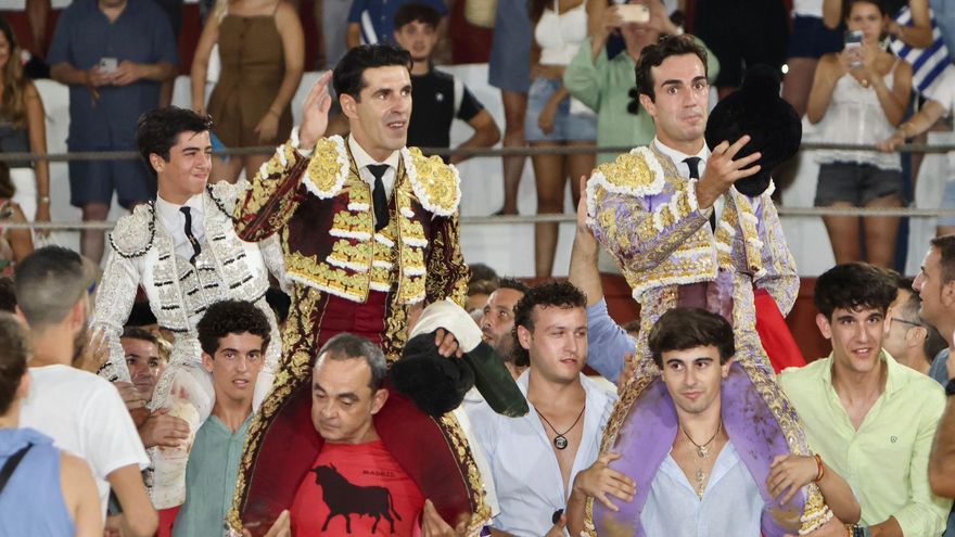 Tarde triunfal en Ondara con una triple puerta grande