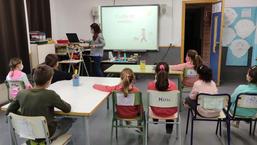 Consulta sobre la llengua base en l’aula: “La participació és clau. Uns pocs poden decidir sobre la resta”