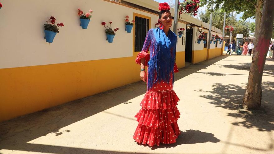Trajes de gitana en el jueves de Feria
