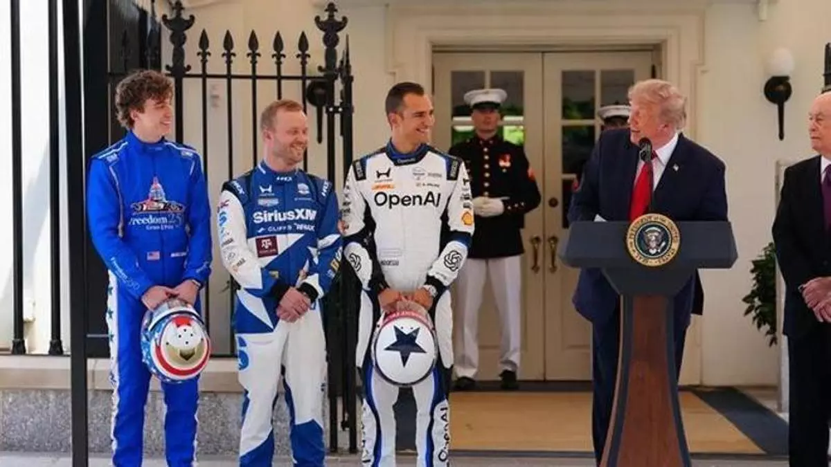 Trump recibe a Álex Palou y a la IndyCar para inaugurar un circuito urbano en el corazón de Washington