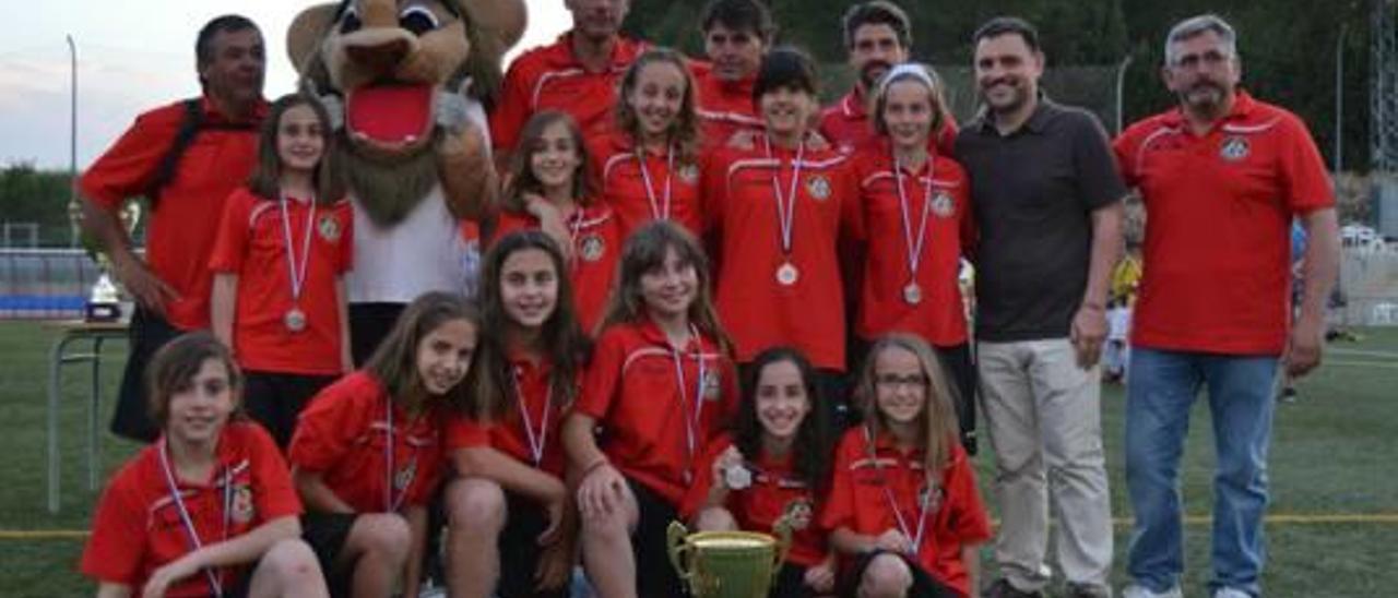 Las mejores promesas del fútbol femenino se dan cita en Ontinyent