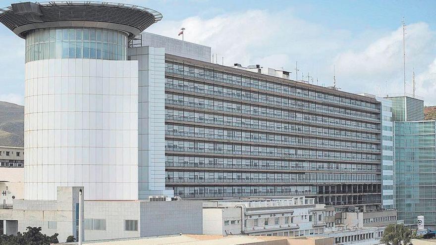 Un nuevo hospital en Tenerife: el Sindicato Médico solicita un nuevo centro que libere al HUC y al HUNSC