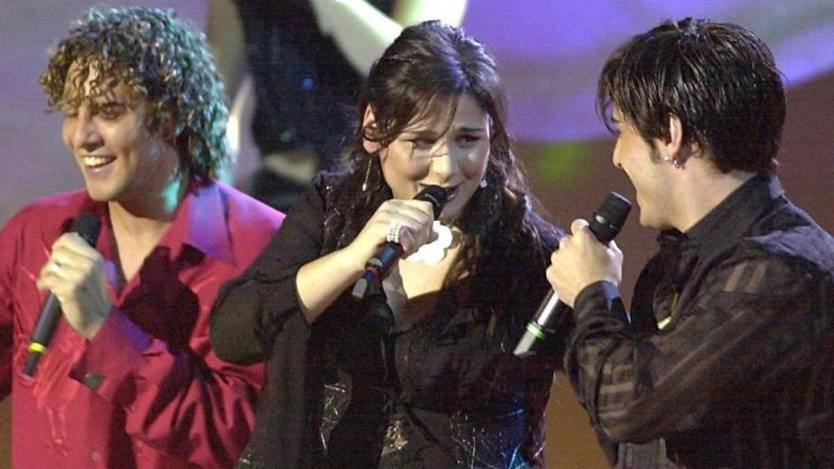 En 2002, la cantante Rosa López, de Operación Triunfo, fue todo un fenómeno de masas con 'Europe´s living a celebration'.
