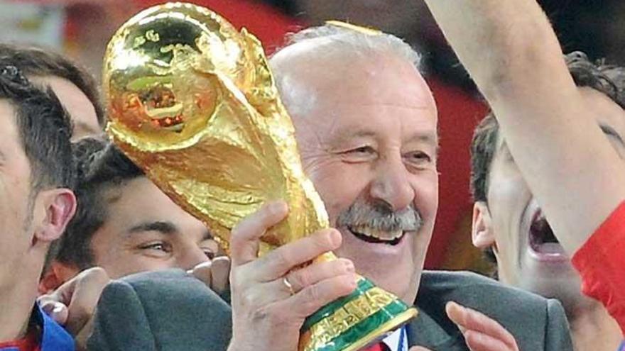 Vicente del Bosque ganó con España en 2010.