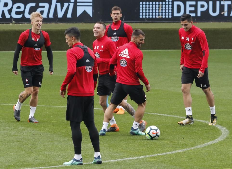 Último entrenamiento del Celta antes de vsitar el Bernabéu // Alba Villar