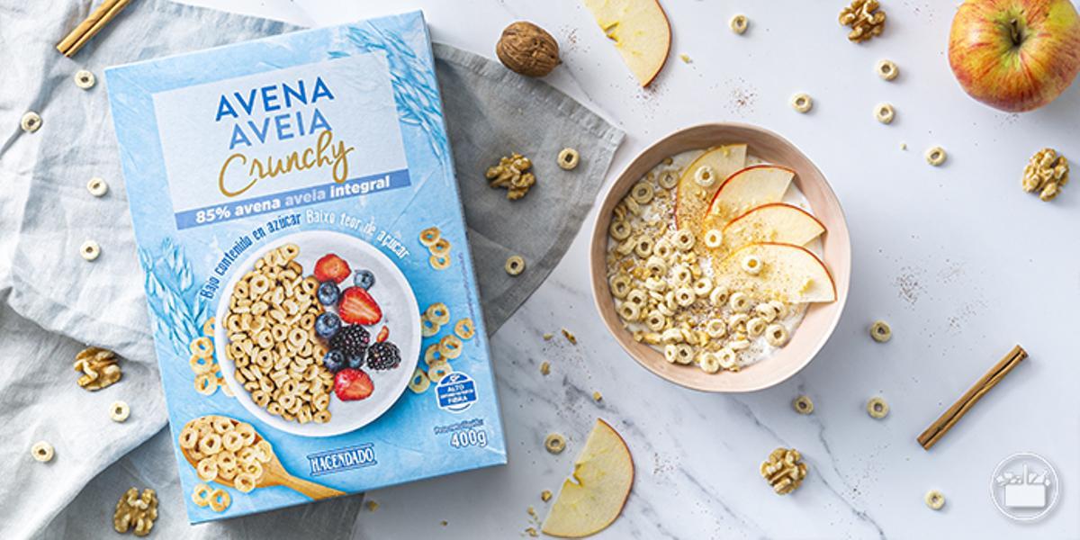 Receta | Avena Crunchy con yogur natural, manzana, nueces y canela en polvo.