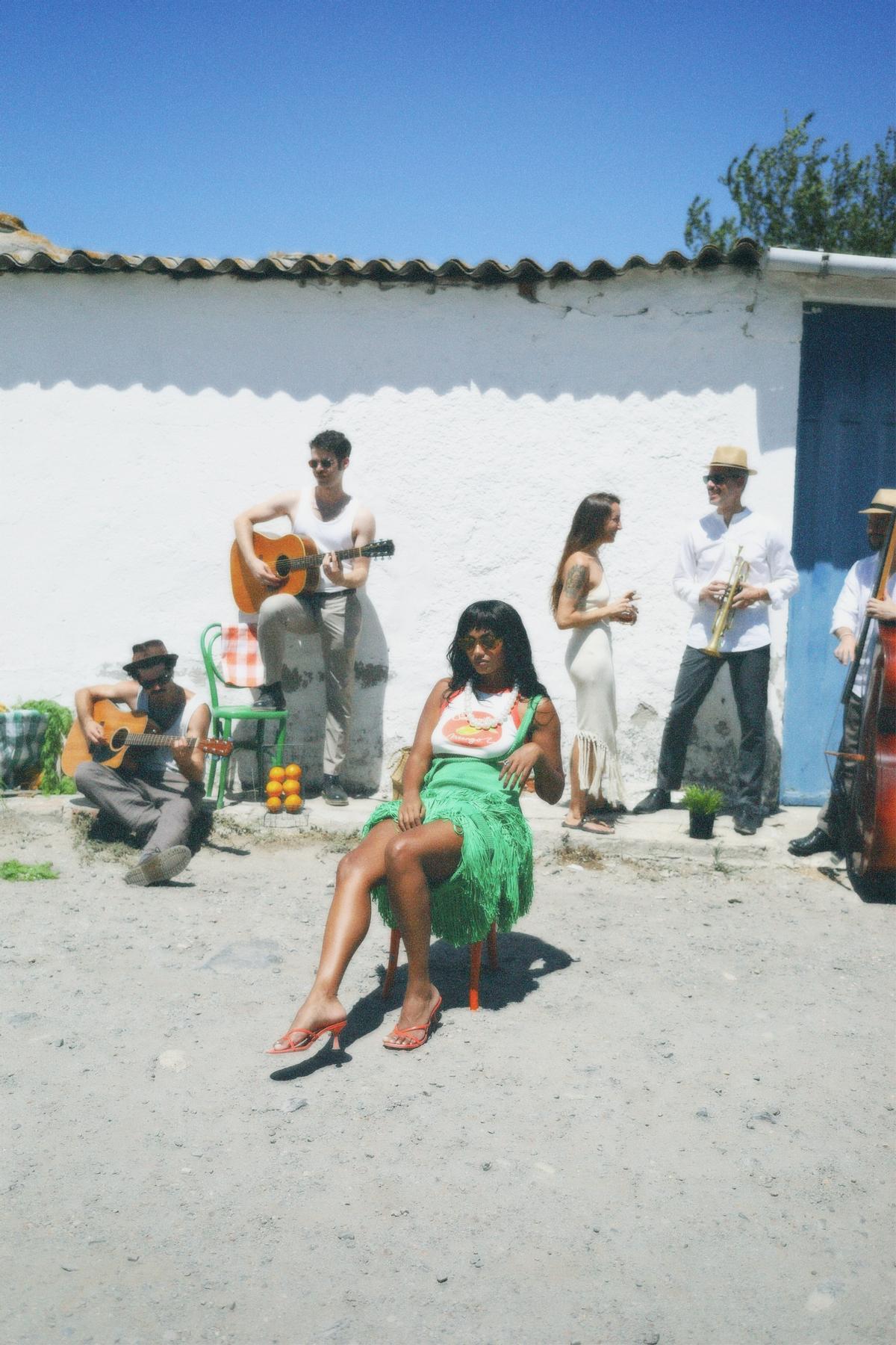 La cantante NIA durante el rodaje del videoclip de 'Sabor Guajiro'.