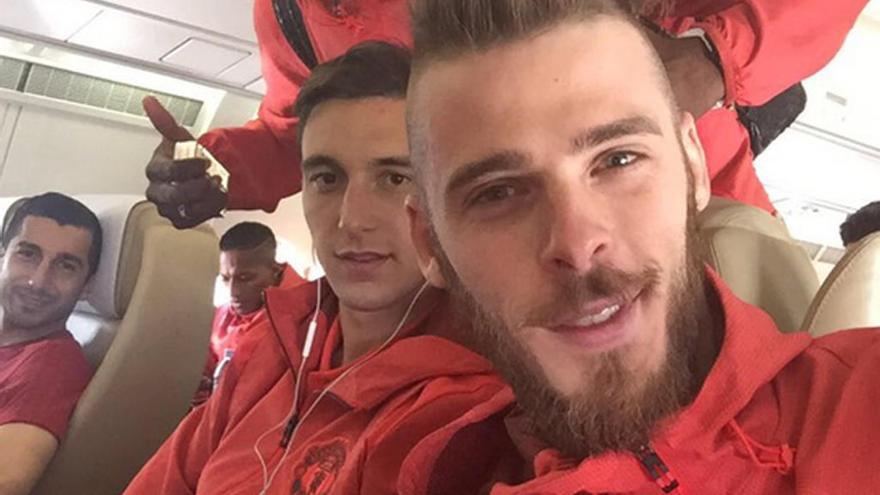 De Gea, en el avión rumbo a Vigo // @D_DeGea