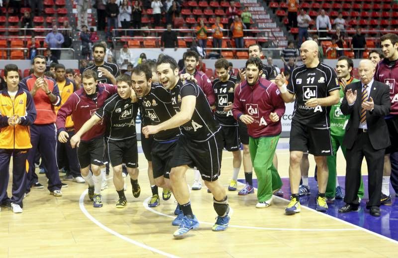 Fotogalería: El BM Aragón se despide tras ganar en la última jornada