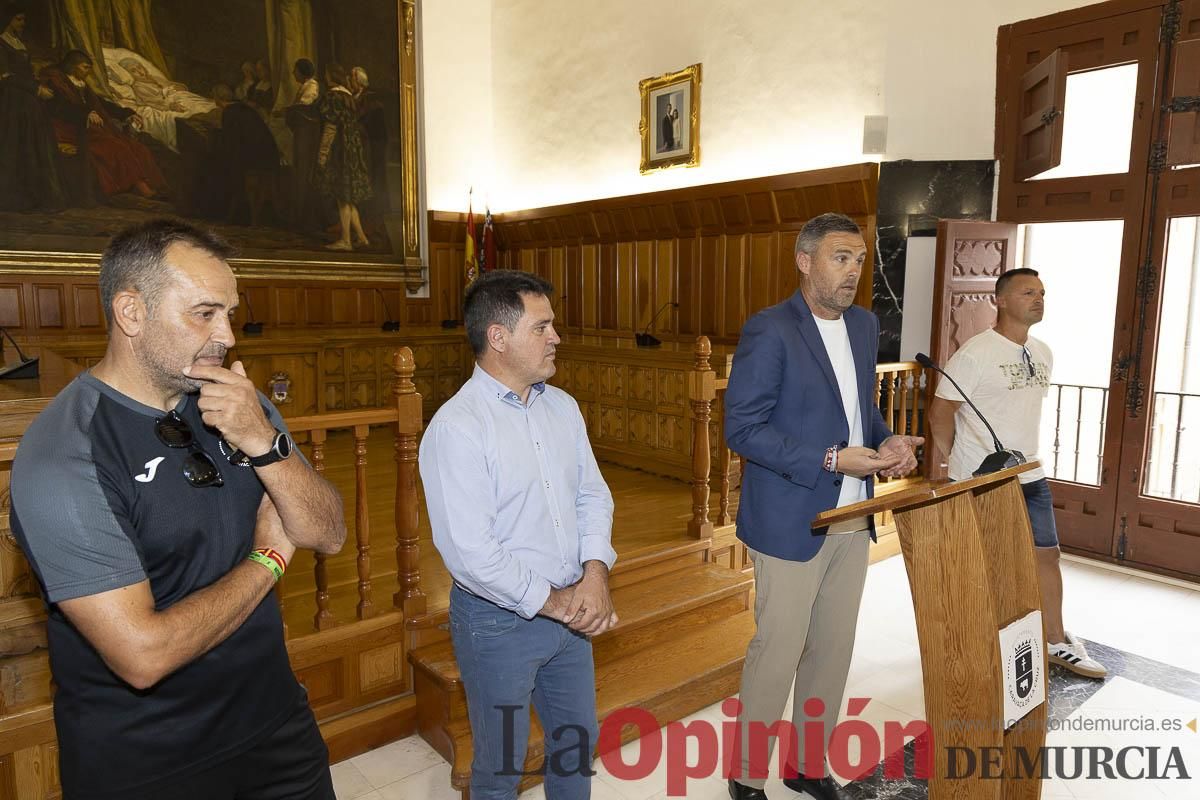 Recepción de los equipos de fútbol de las Escuelas Municipales de Caravaca que han conseguido ascenso