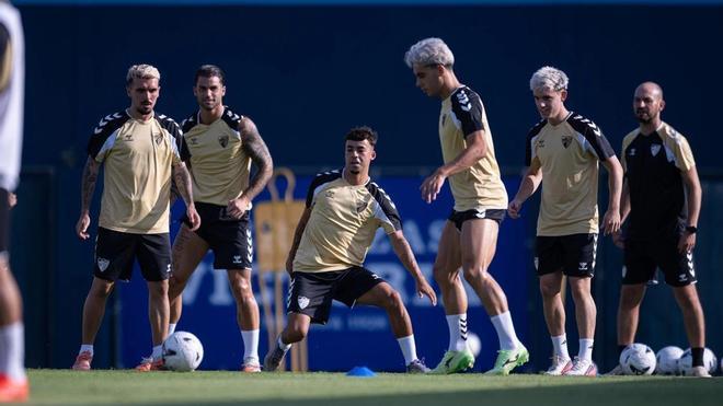 Entrenamiento del Málaga CF: Rafita y Aaron Ochoa regresan al trabajo con el grupo