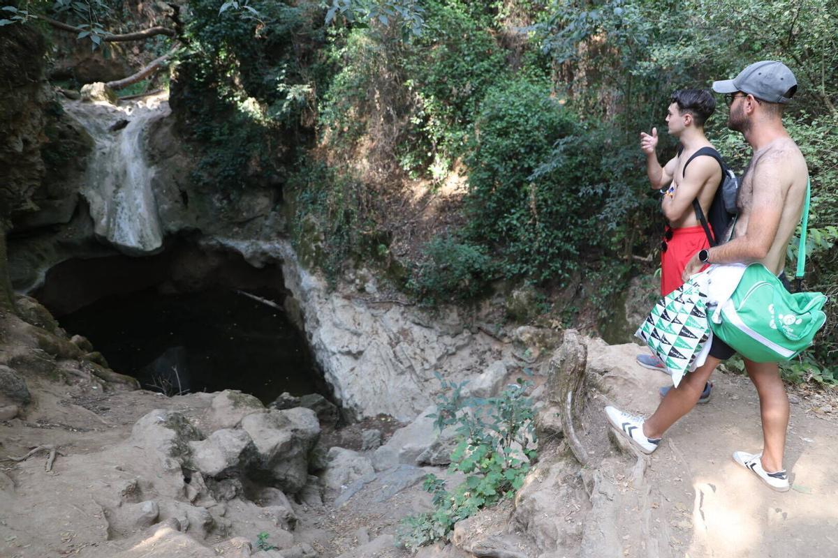 Los Baños de Popea, secos pese a las lluvias