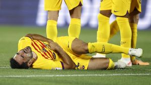 El Barcelona queda atrapat en un fangar