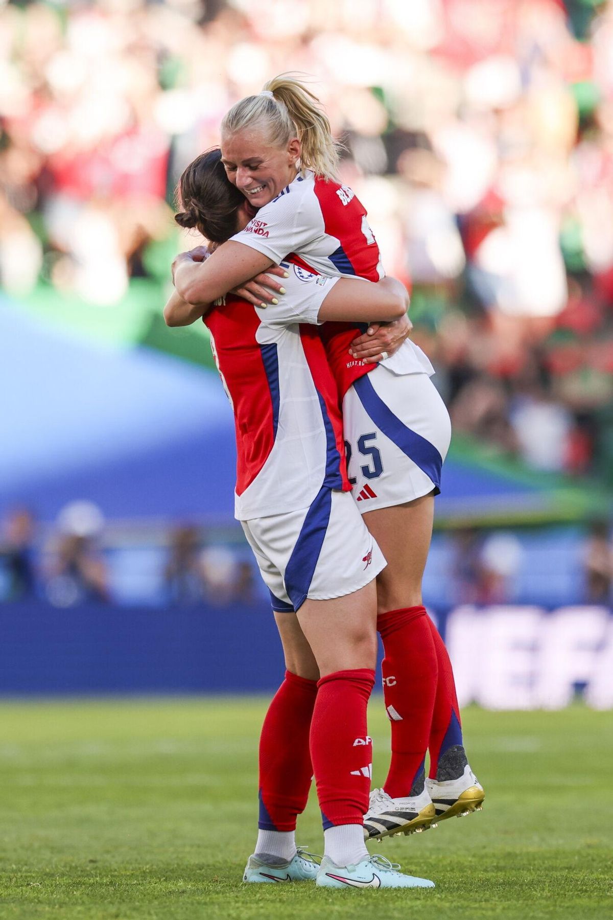 Les imatges de lArsenal - Barça de la final de la Champions femenina