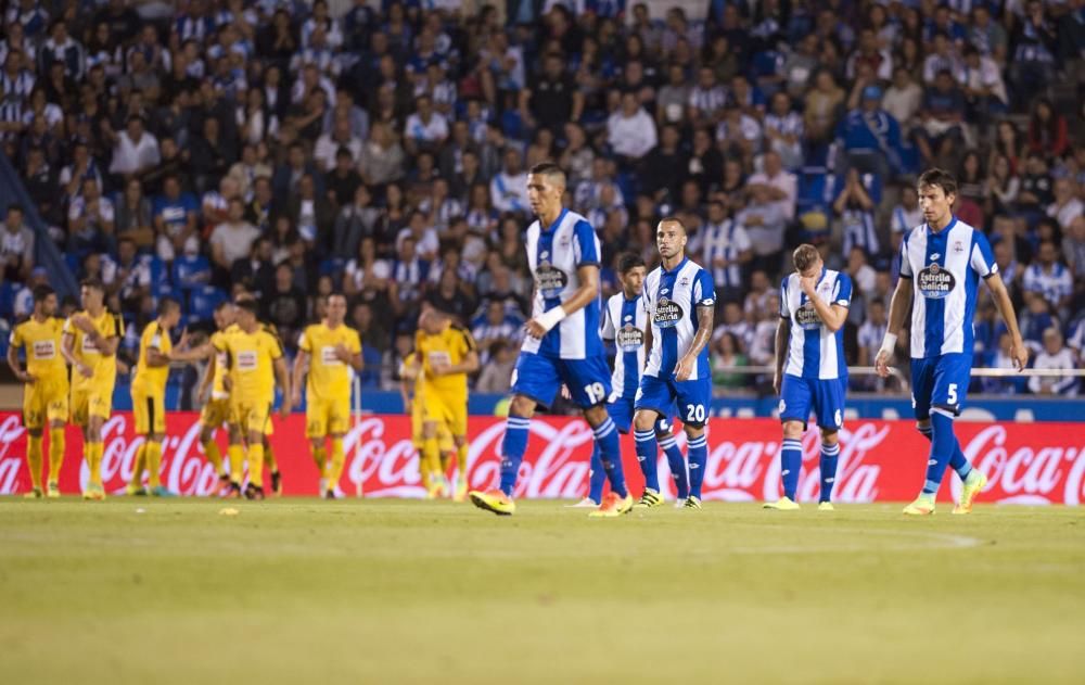 El Dépor sufre, pero gana al Eibar