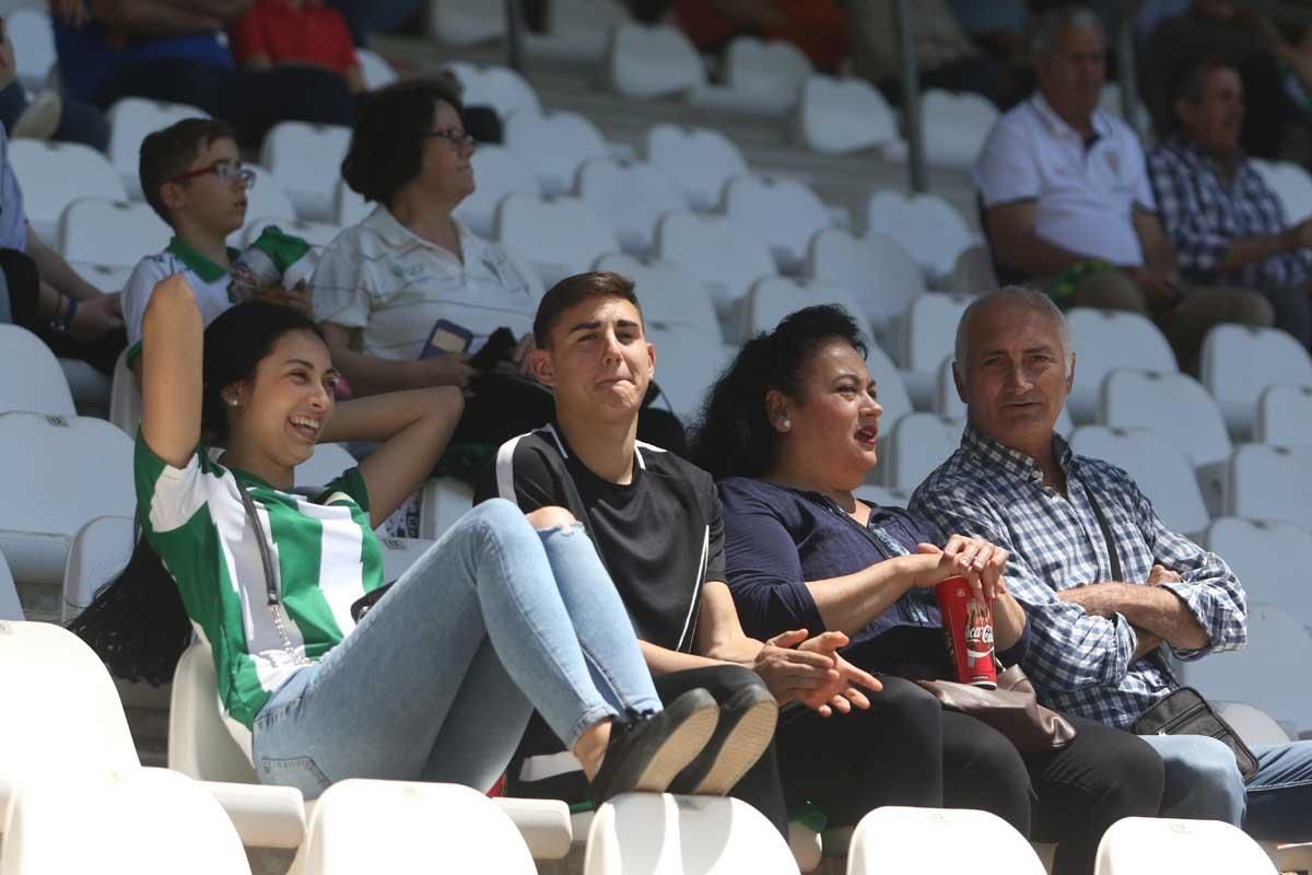 Así vivió la afición la derrota del Córdoba ante el Huesca