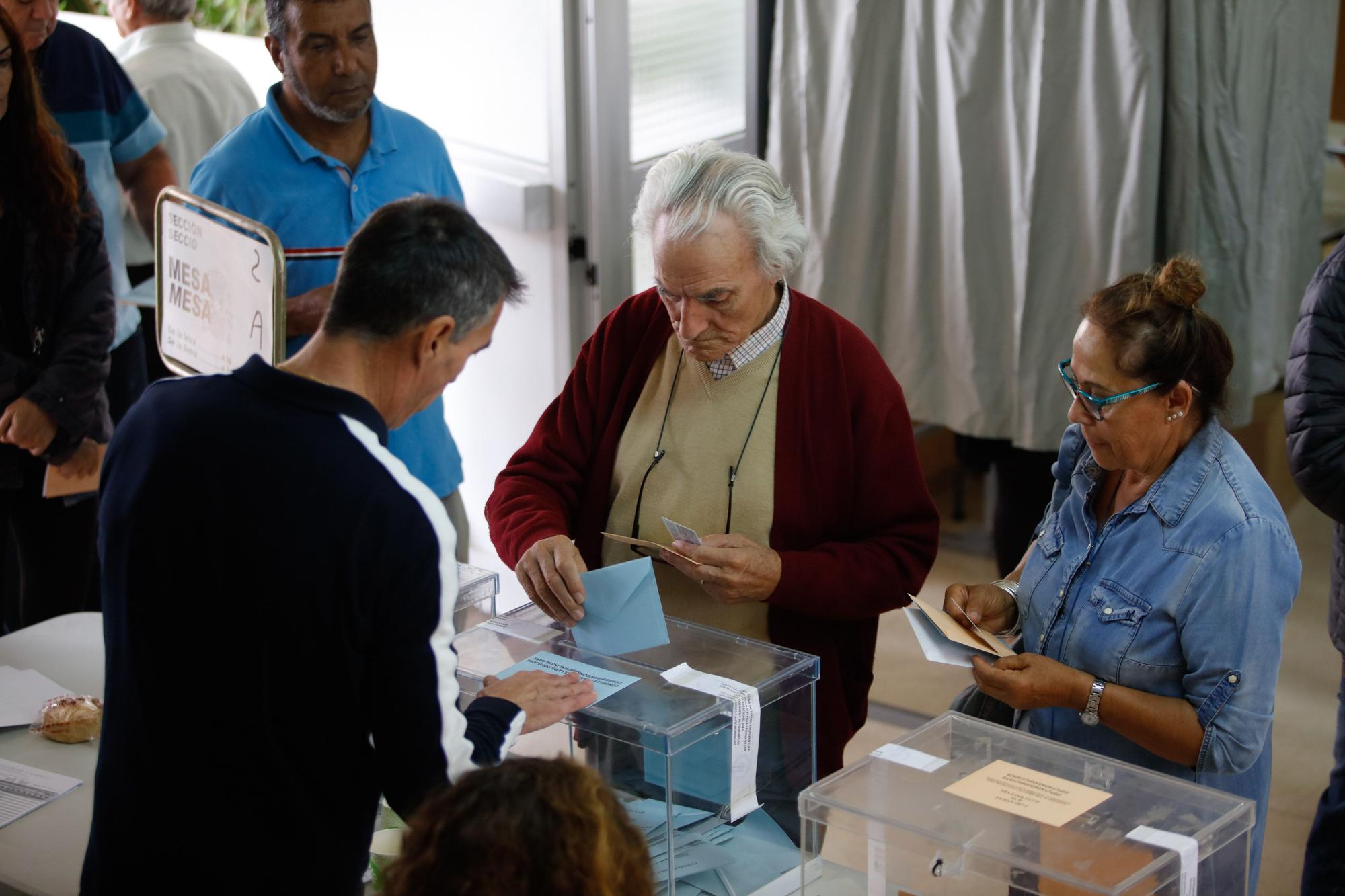 Todas las imágenes de la jornada de elecciones en Ibiza y Formentera