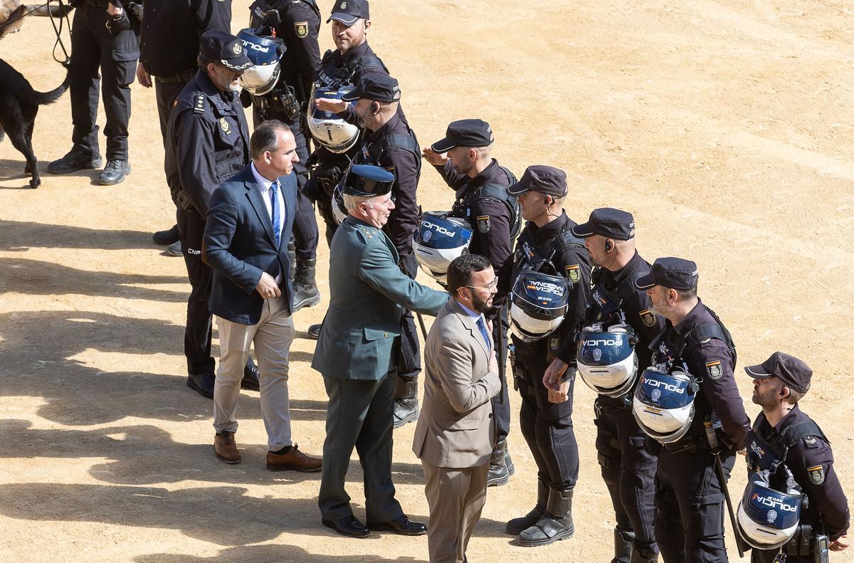 La Policía Nacional conmemora su 200 Aniversario con una exhibición en la Plaza de Toros de Alicante