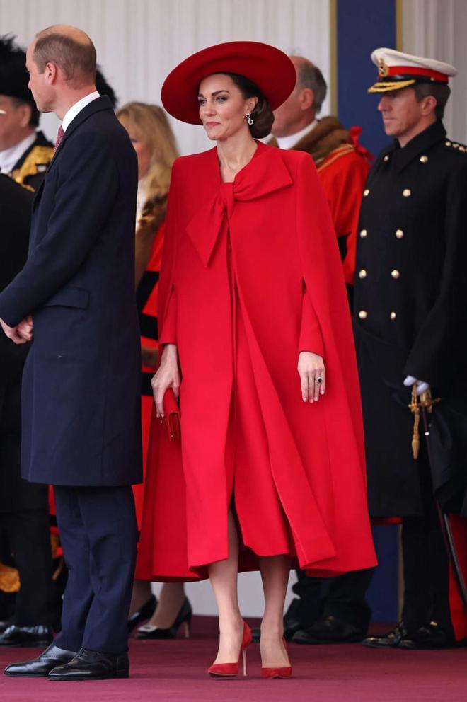 Kate Middleton, todo al rojo