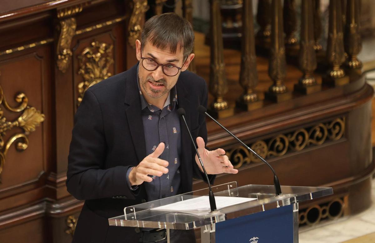 Campillo acusó de negacionismo tanto a PP como a Vox